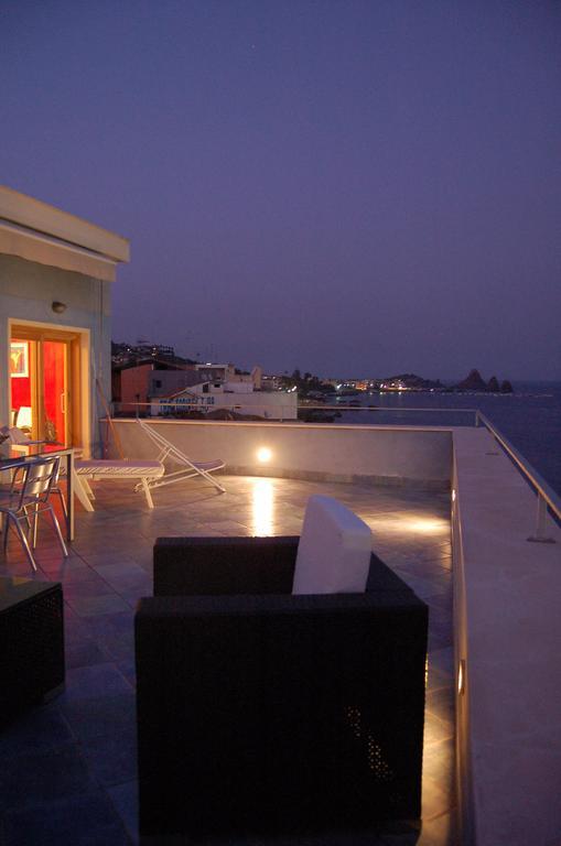 La Terrazza Sul Mare Bed & Breakfast อาชิ กัสเตลโล ห้อง รูปภาพ