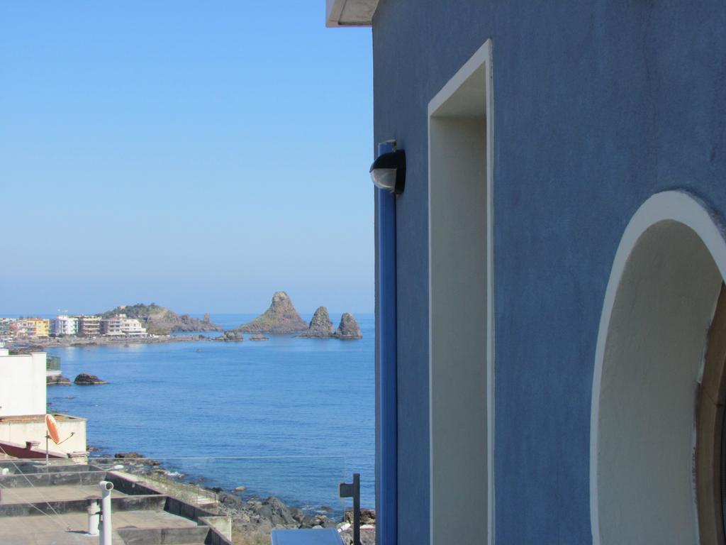 La Terrazza Sul Mare Bed & Breakfast อาชิ กัสเตลโล ภายนอก รูปภาพ