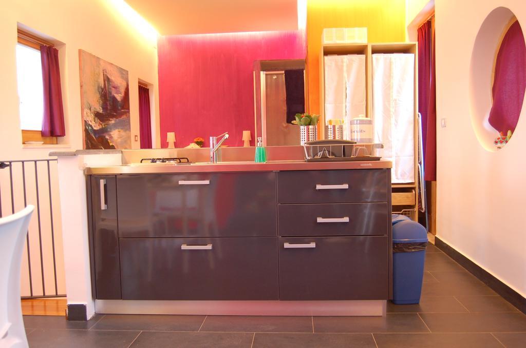 La Terrazza Sul Mare Bed & Breakfast อาชิ กัสเตลโล ภายนอก รูปภาพ
